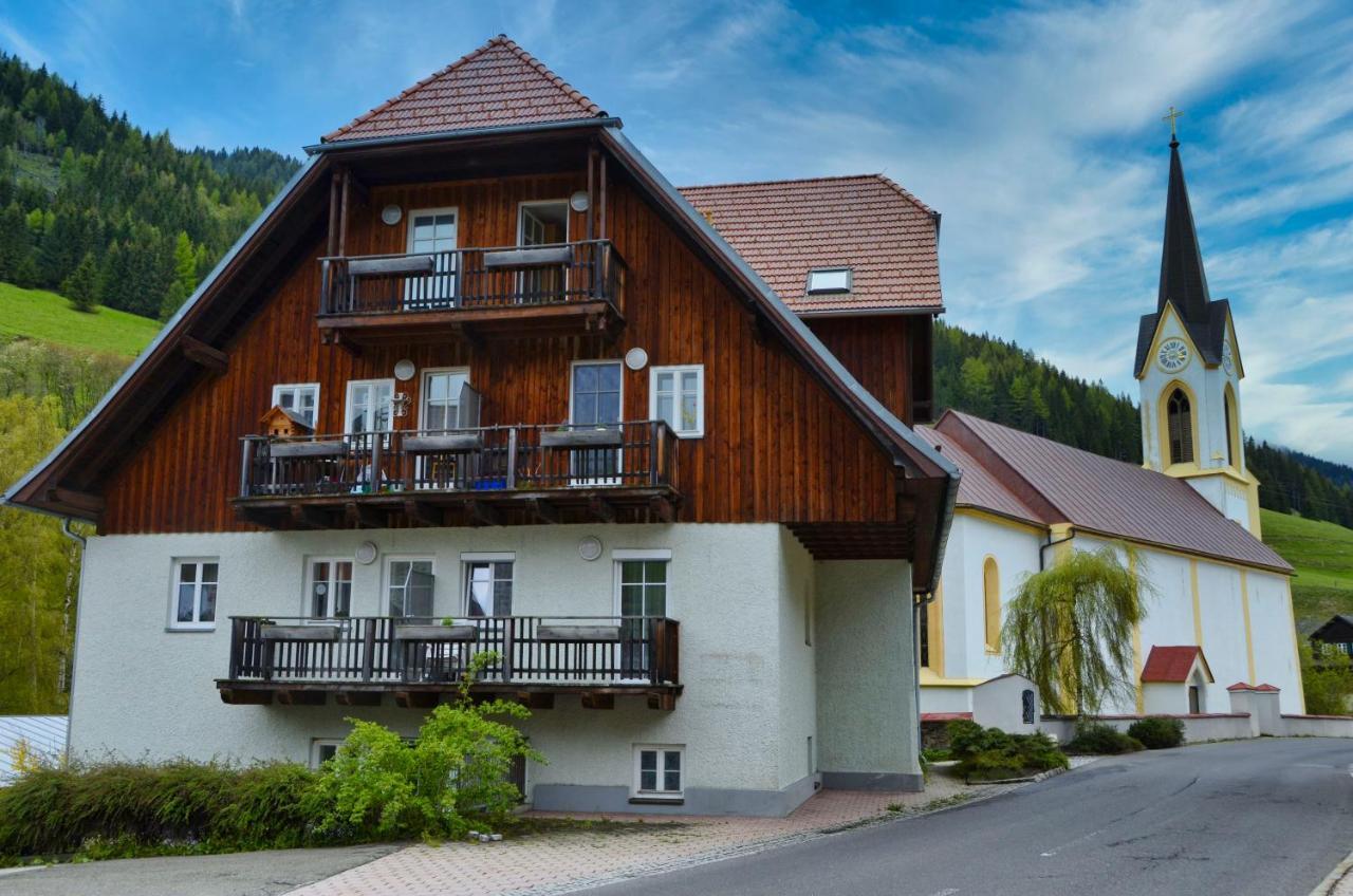 Grassegger Appartementhaus Sankt Johann am Tauern Extérieur photo